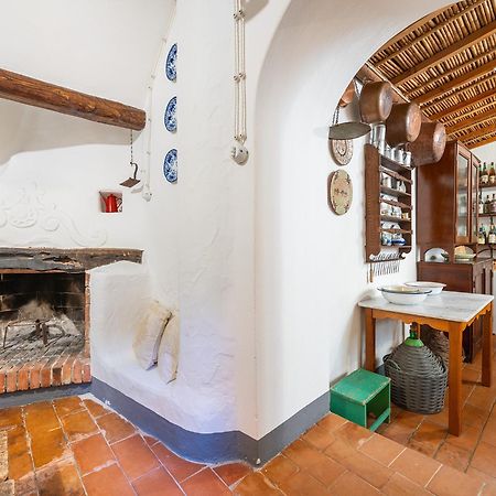 Palazzo Santa Caterina Bed and Breakfast Dorgali Εξωτερικό φωτογραφία