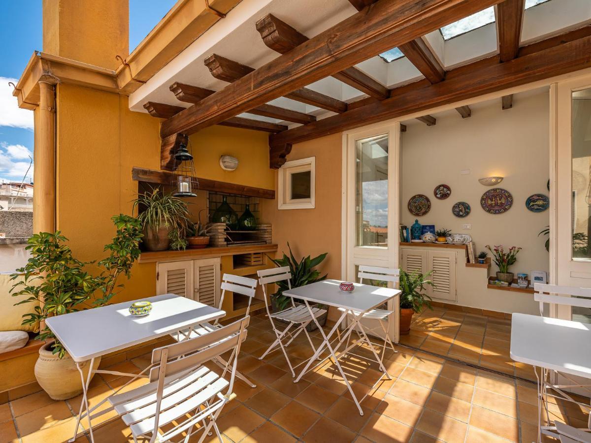 Palazzo Santa Caterina Bed and Breakfast Dorgali Εξωτερικό φωτογραφία