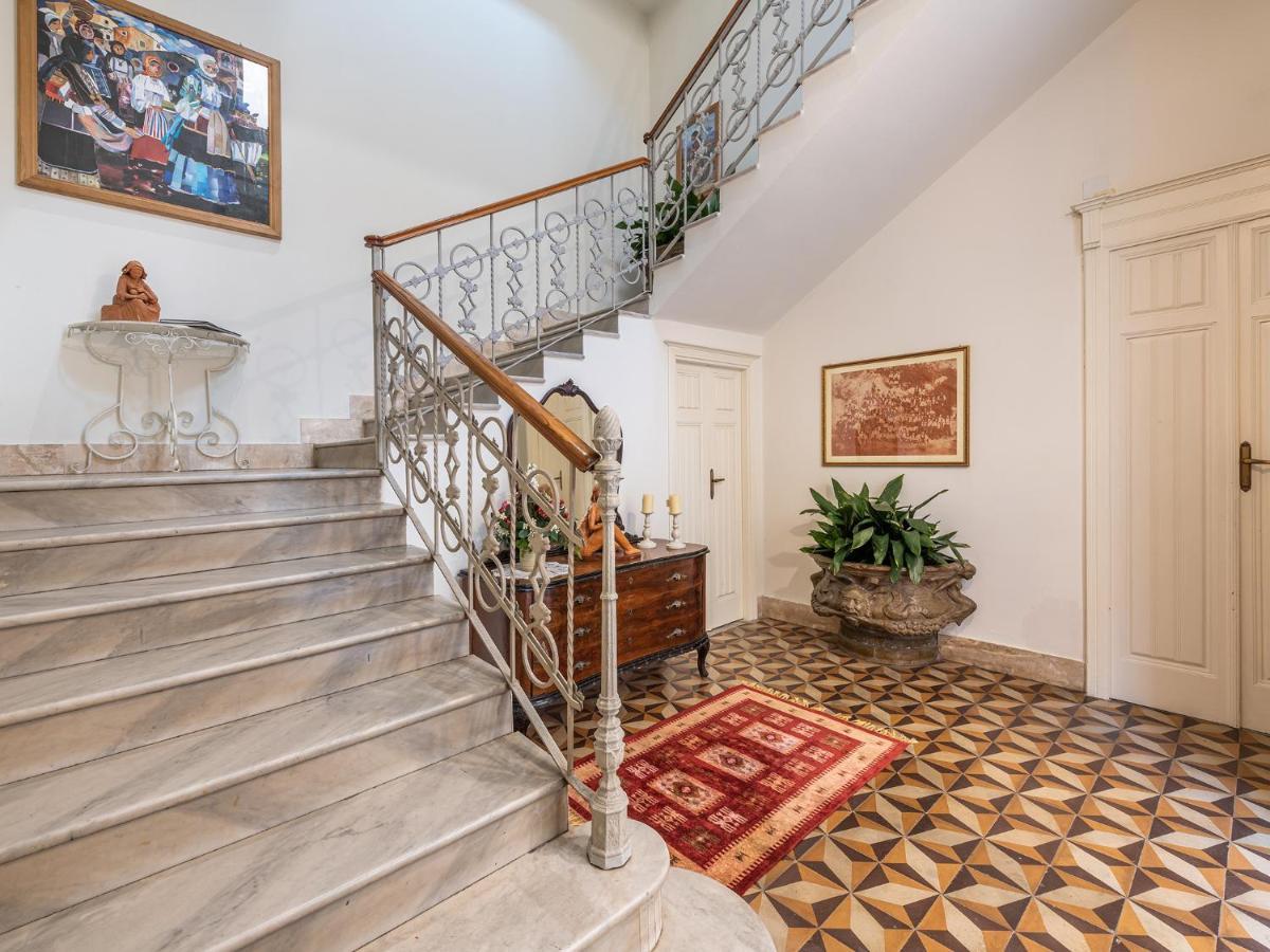 Palazzo Santa Caterina Bed and Breakfast Dorgali Εξωτερικό φωτογραφία