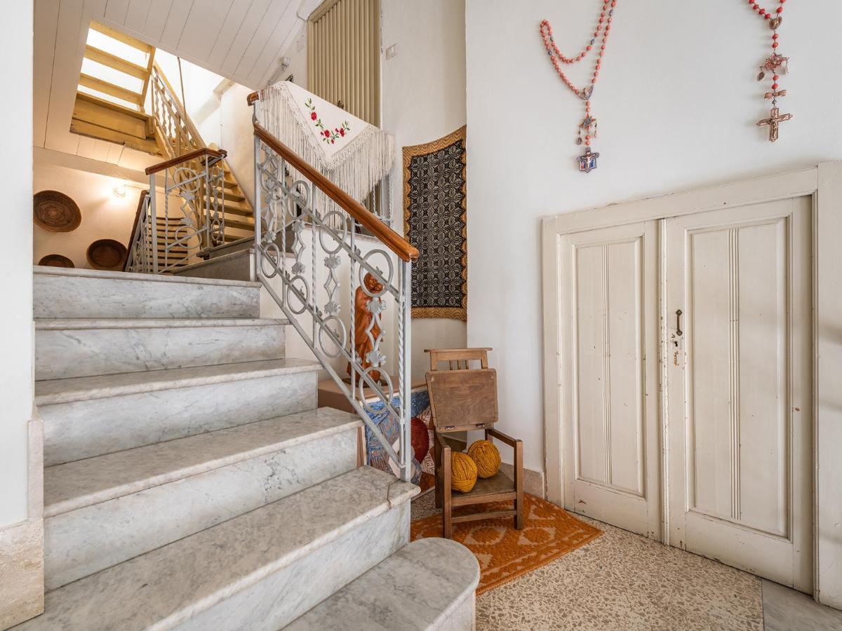 Palazzo Santa Caterina Bed and Breakfast Dorgali Εξωτερικό φωτογραφία